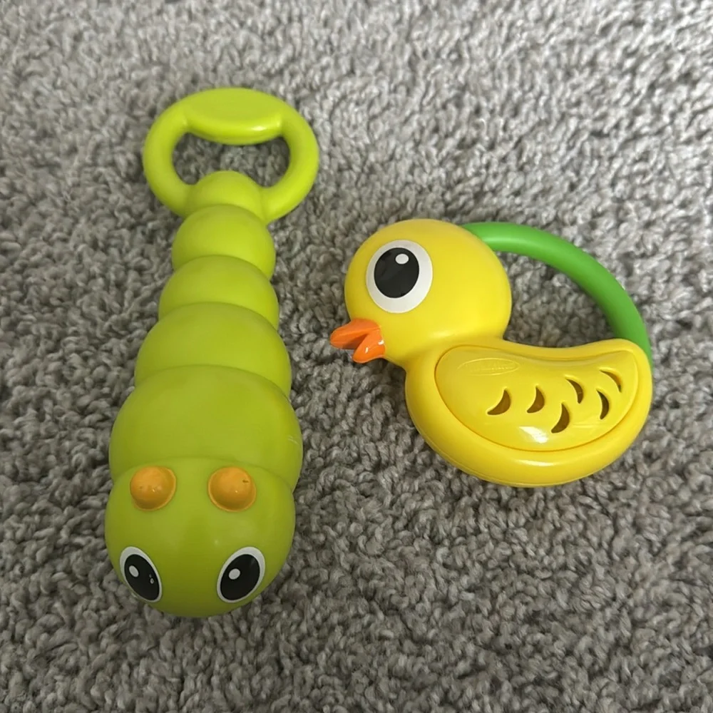 Infantino Baby Turtle Band Toy - Picture 5 of 10